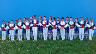 Представителен танцов състав "Детство" 4